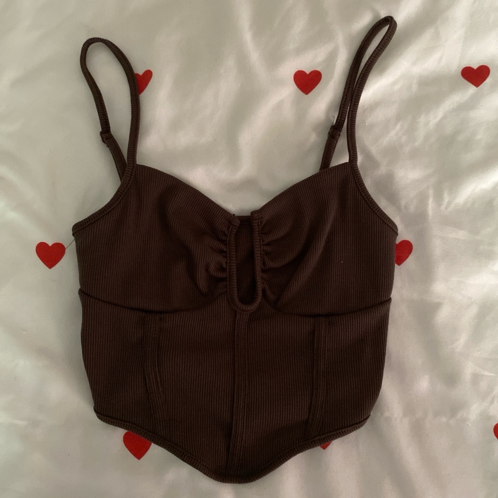 Top - Picture 2 of 3